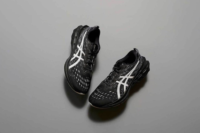 asics NOVABLAST 2 | BLK/WHT