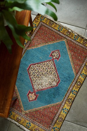 1714-Vintage  Percian Kirman rug