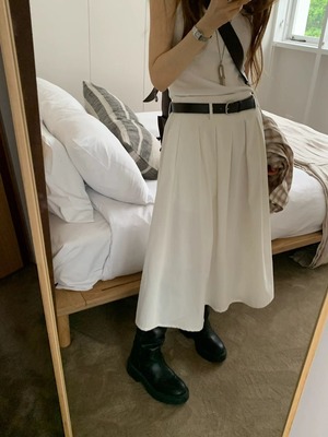 [OUNCE] belted pleats skirt