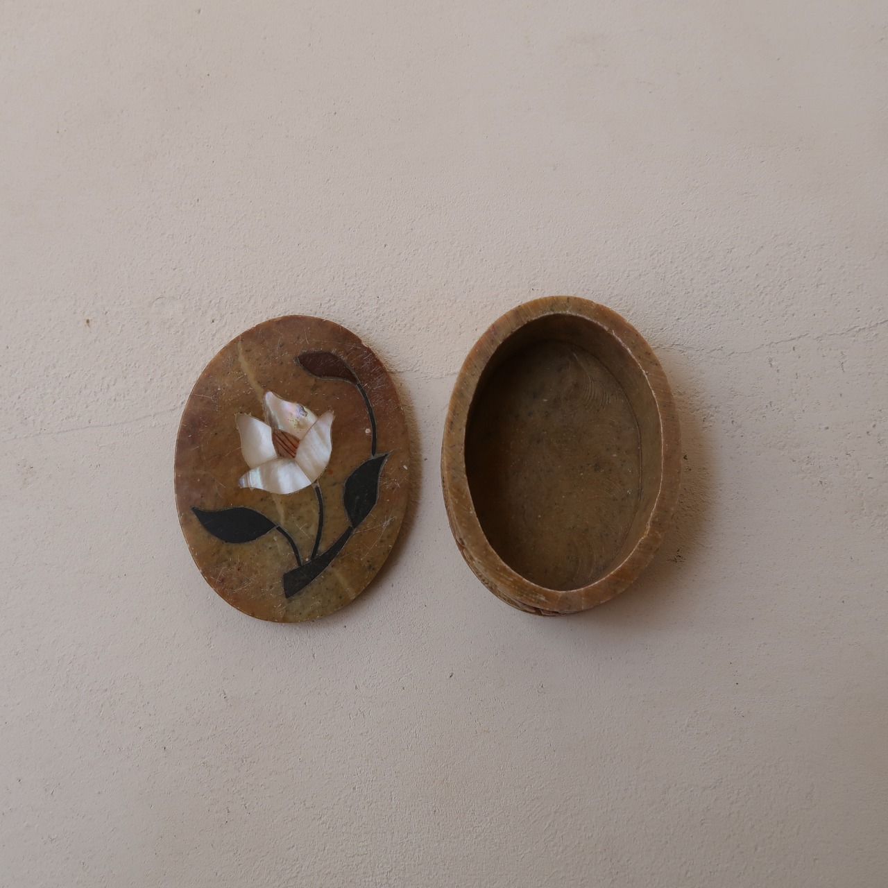 黄色いお花のケース