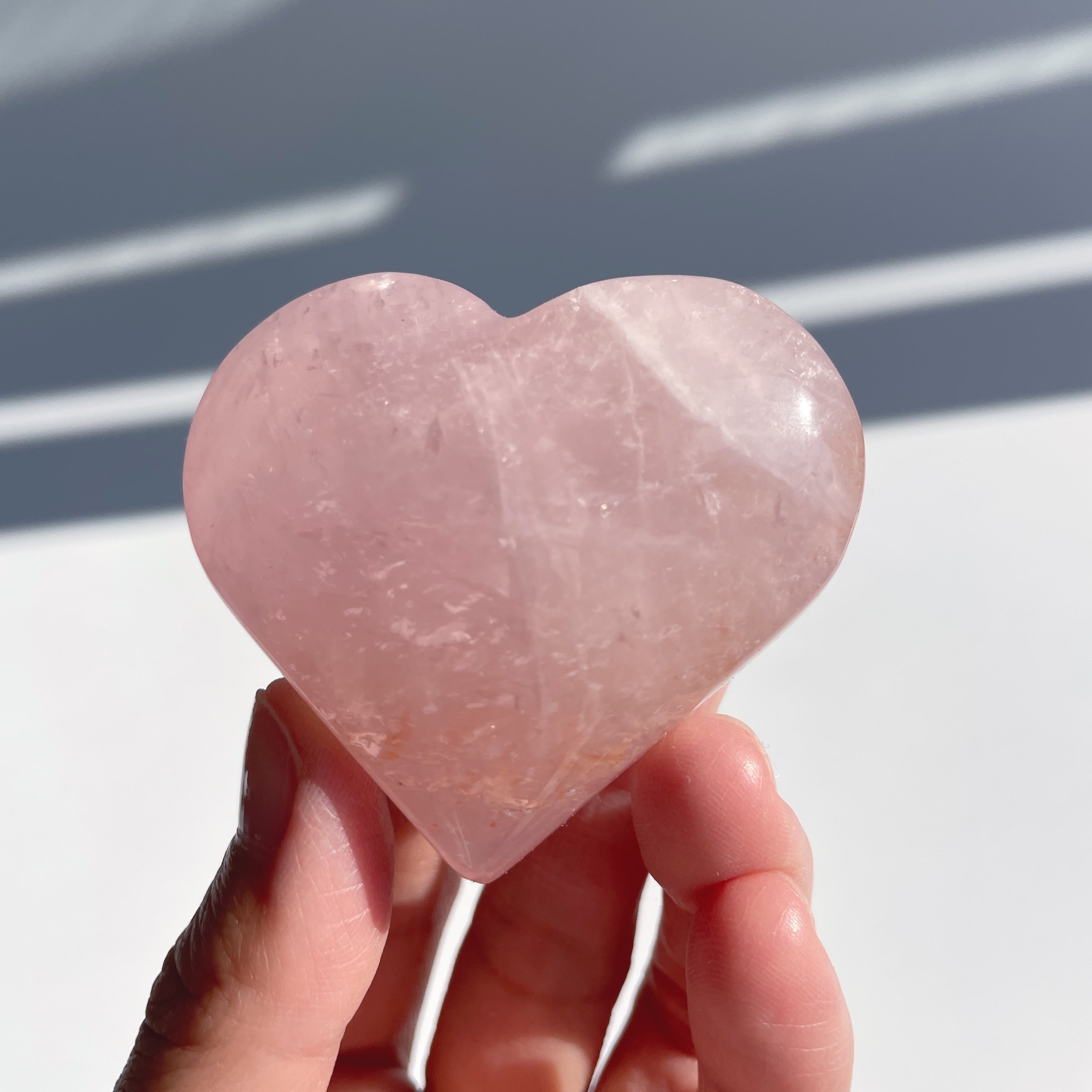 マダガスカル産ローズクォーツ ハート型91◇ Rose Quartz