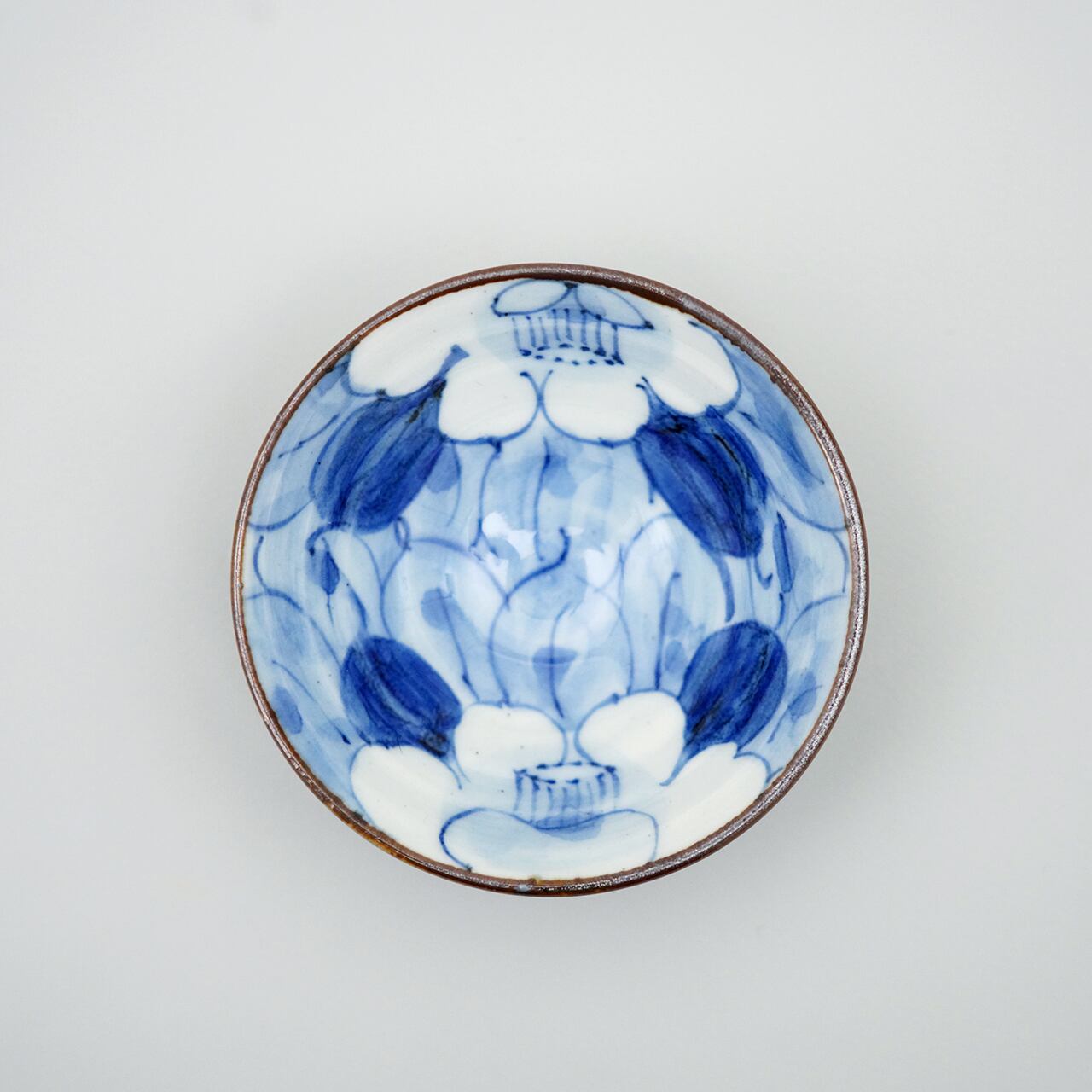 染付椿盃 | plato 田中陶器店 │ 有田焼・伊万里焼・波佐見焼専門店
