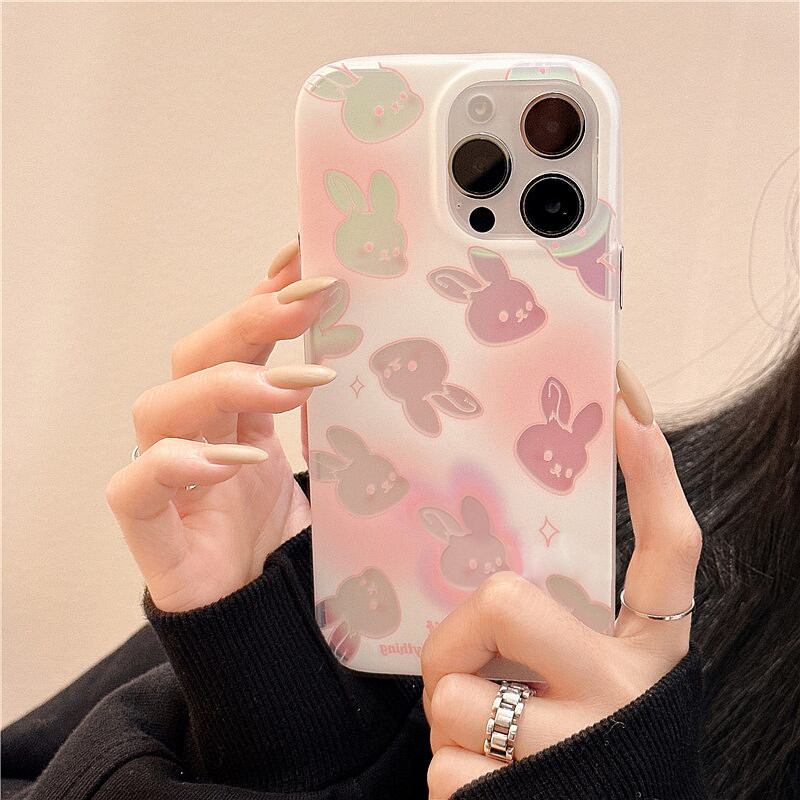 スマホケース レディース iPhoneケース スマホカバー iphone7 iphone8 iphone X iphoneXS iPhoneXR iphone11 iphone12 iphone13 スクエア型 かわいい 大人可愛い カジュアル おしゃれ お洒落 ラフ 送料無料 キュート 個性的 ユニーク 学生 通学 デート お出かけ 女子会 アニマル柄 ウサギ うさぎ 10代 20代 韓国 韓国系 普段使い 楽ちん ギフト プレゼント ファッション コーデ インスタ映え