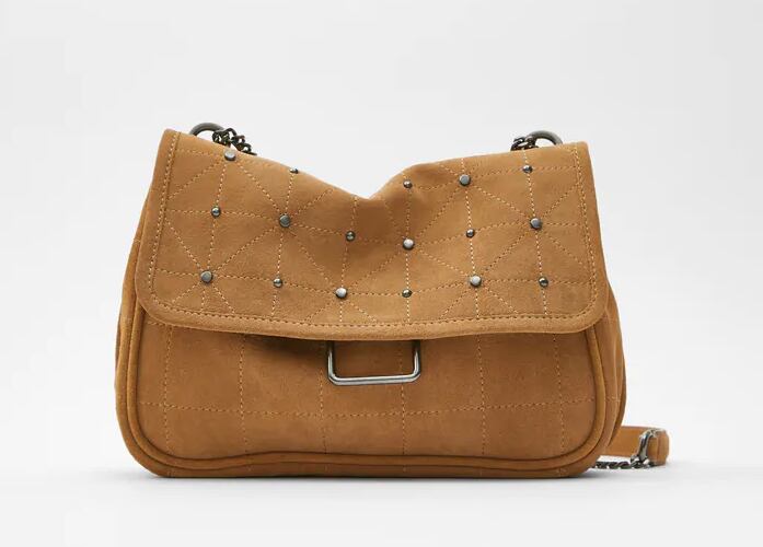 d77be74e0bc488f344a7733295e525