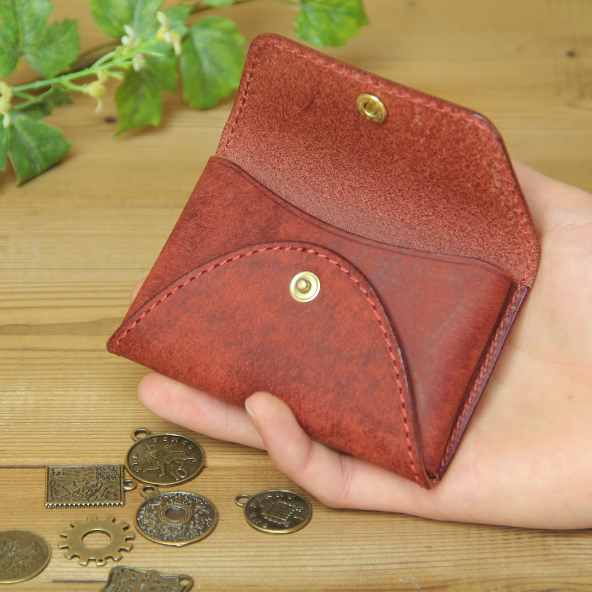 名刺入れ / コッチネーラ | HANARE LEATHER オンラインショップ