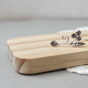 s925 アヤメシルバーイヤーカフ