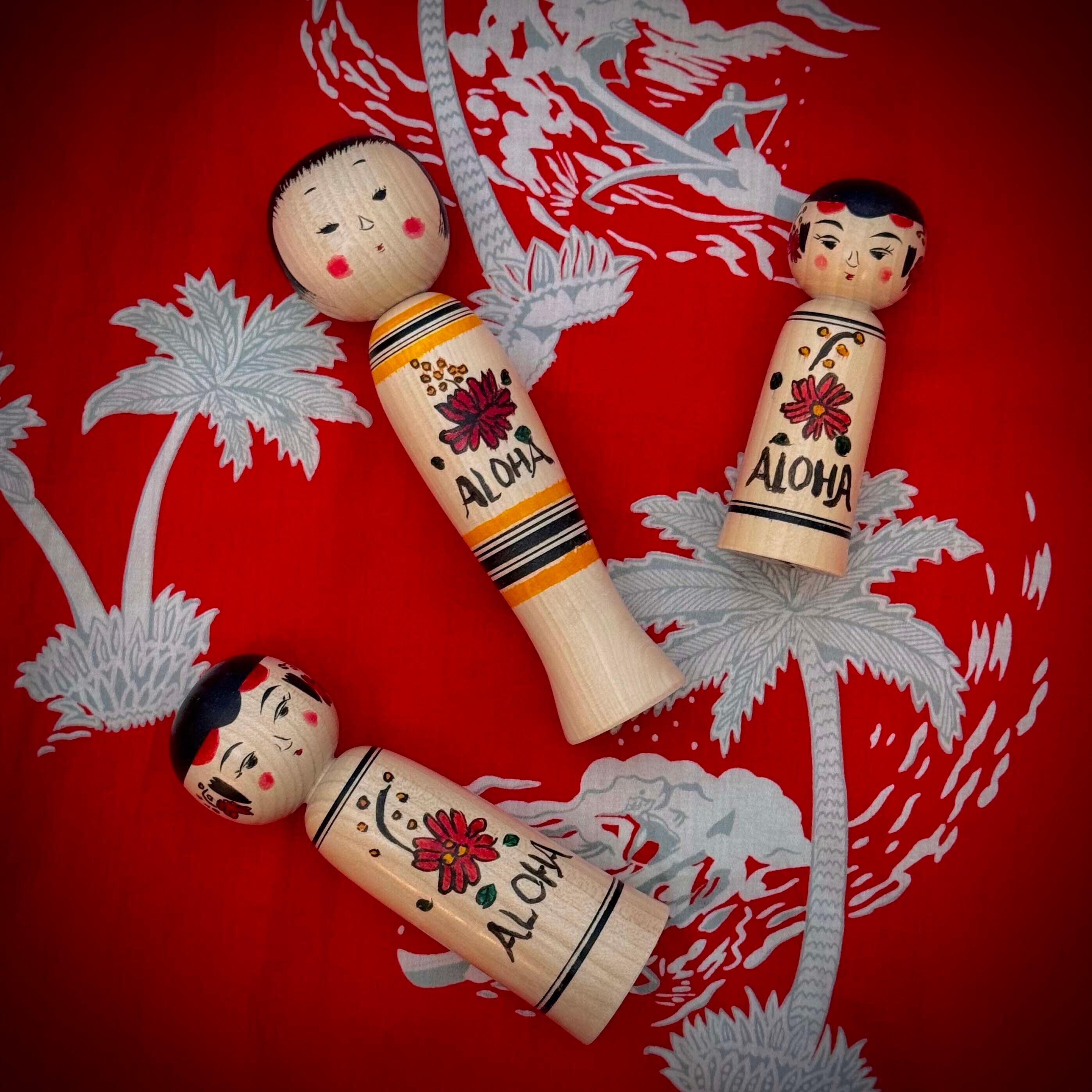 復刻フラこけし（弥治郎系 / 佐藤美喜子工人）中