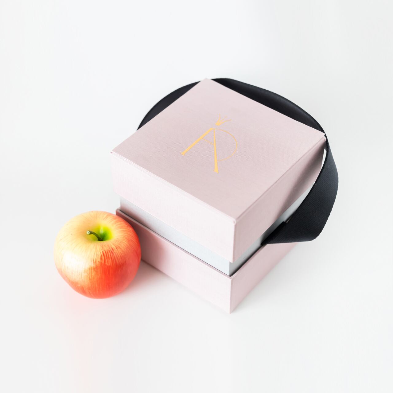 大切な日のプレゼントに】PRECIOUS PIKO APPLE JUICE【高級