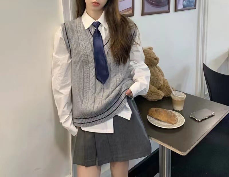 ニットベスト/ガーリー(グレー) | Cachuum 韓国制服セレクト