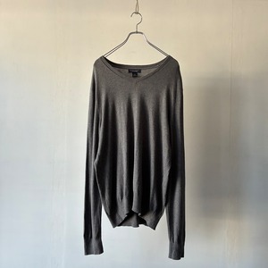 -BANANA REPUBLIC- 00's V-neck silk knit cut sew
