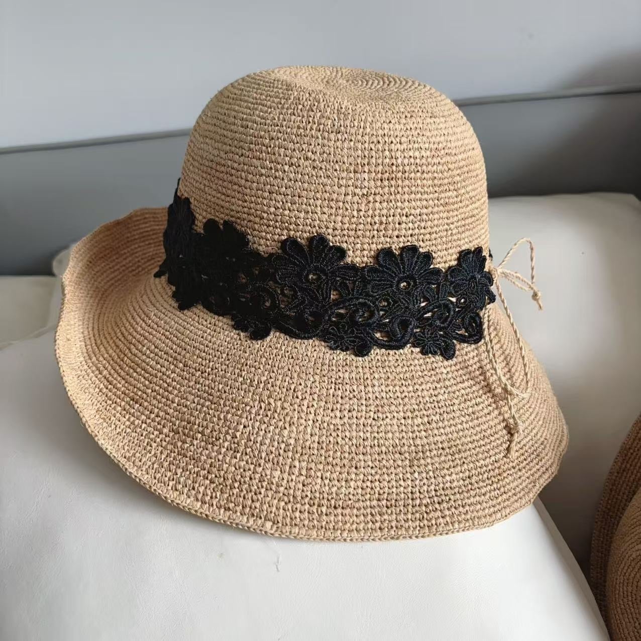 夏 高級天然素材ラフィア 帽子 レディース 折りたたみ uv 日よけ帽子