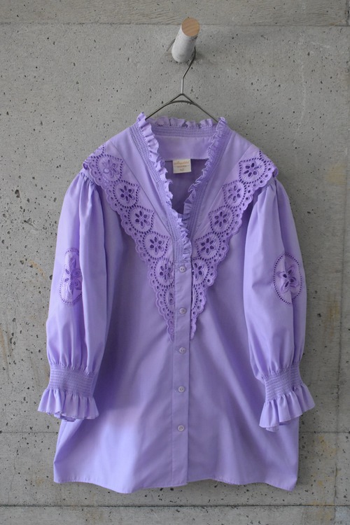 Lace Design Blouse