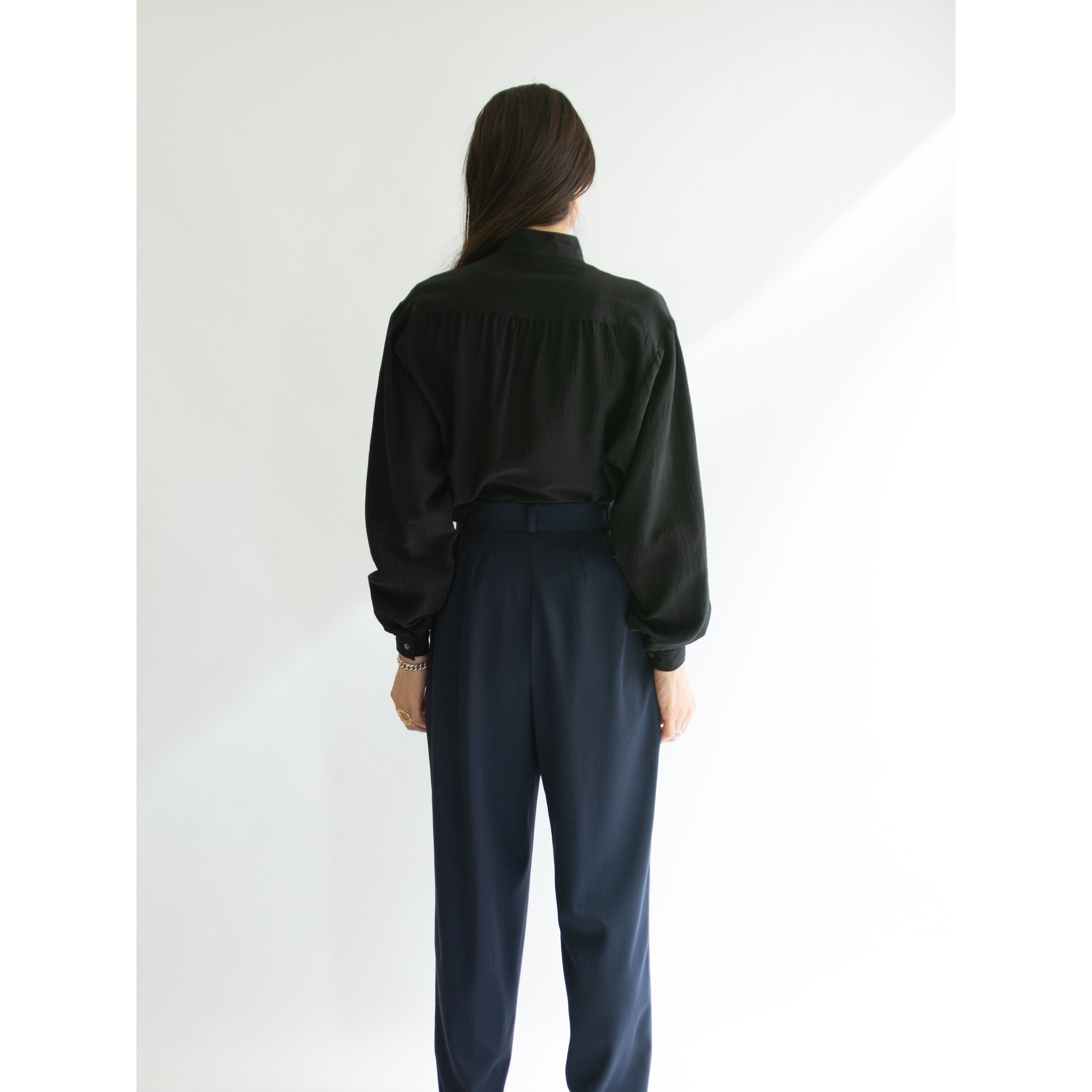 【Valentino Garavani】Made in France Wool-Silk Band Collar Blouse(ヴァレンティノガラヴァーニ フランス製ウールシルクバンドカラーブラウス 長袖シャツ)