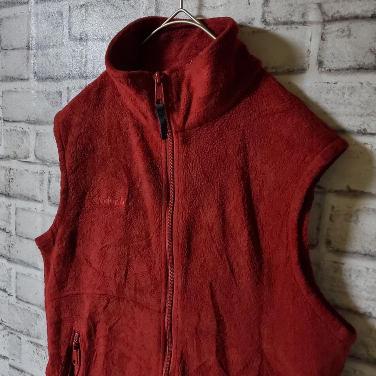【コロンビア】海外製　ベスト　赤　レトロ　USED
