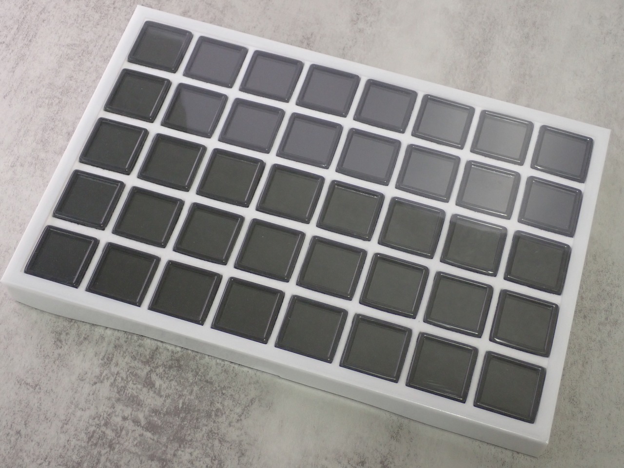 3㎝簡易白ボックス×黒ケース40個 (通常価格4250円→3500円)