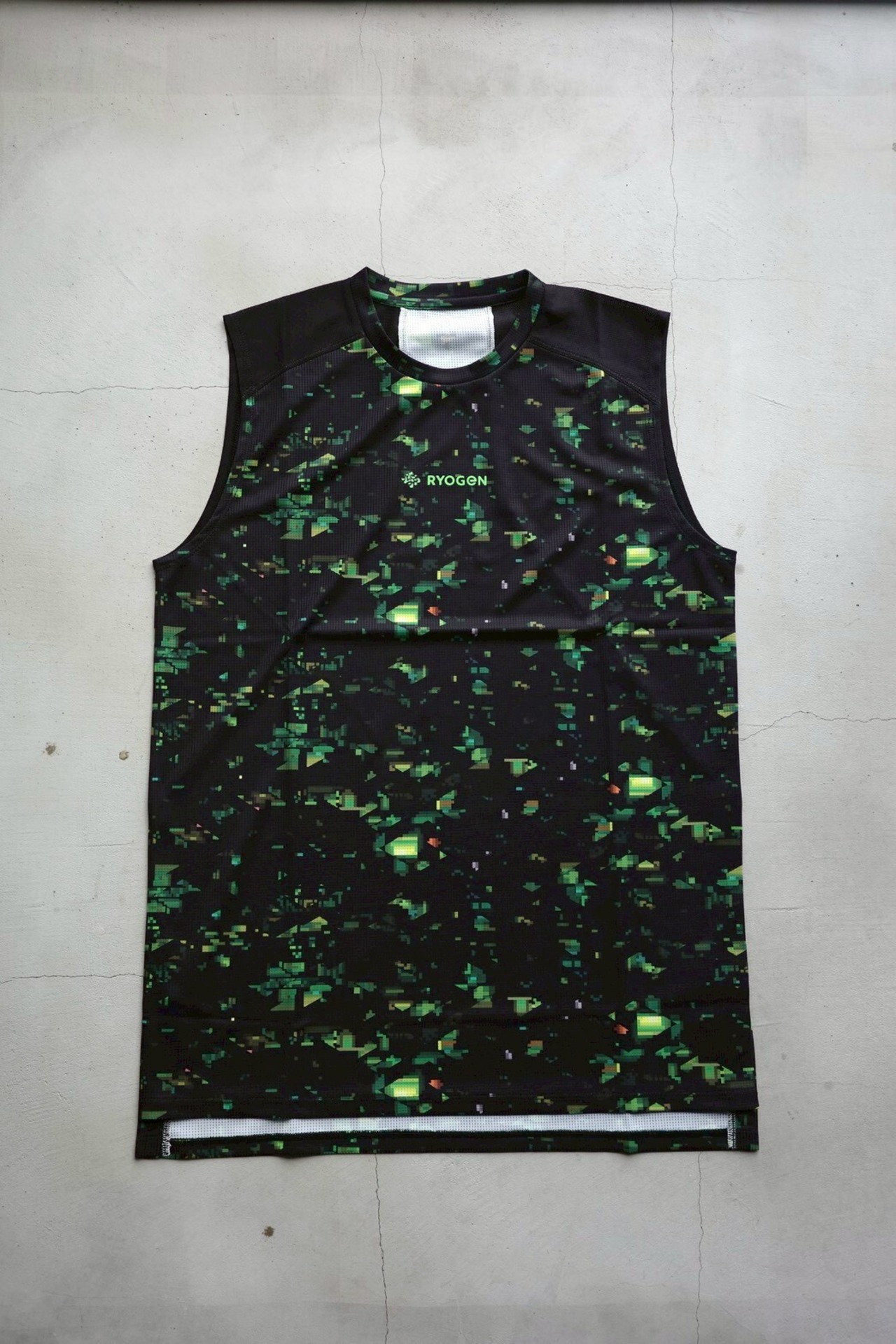 NIGHTCAMO SLEEVELESS / RGT-17-5