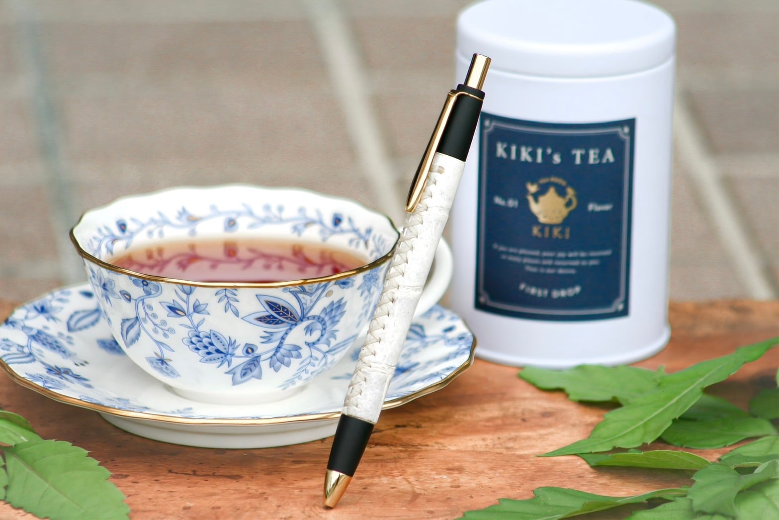 ☆不定期販売☆ 革軸ペン【ヒマラヤクロコダイル】 | Schicksal