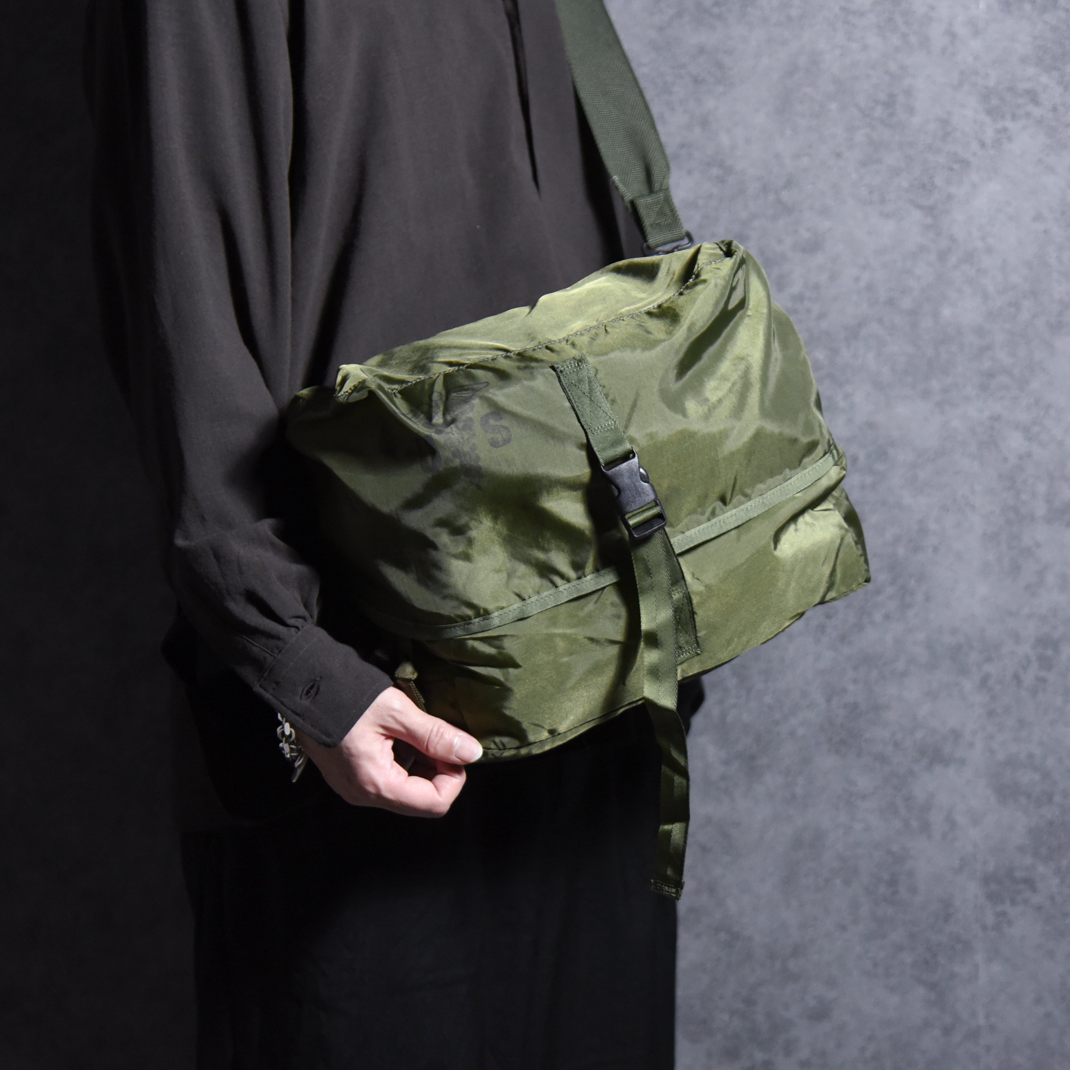 【Dead Stock】ビンテージ　ミリタリー　ショルダーバッグ　アメリカ軍 DEAD STOCK】US Army Shoulder Bag アメリカ軍 ショルダー バッグ