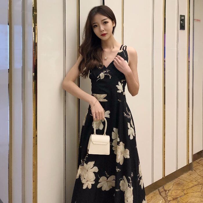 2020年春の新ミドル丈プリントホルターセクシーなサスペンダードレス女性の休日大きなスイングビーチスカート 1号婦人49948023993