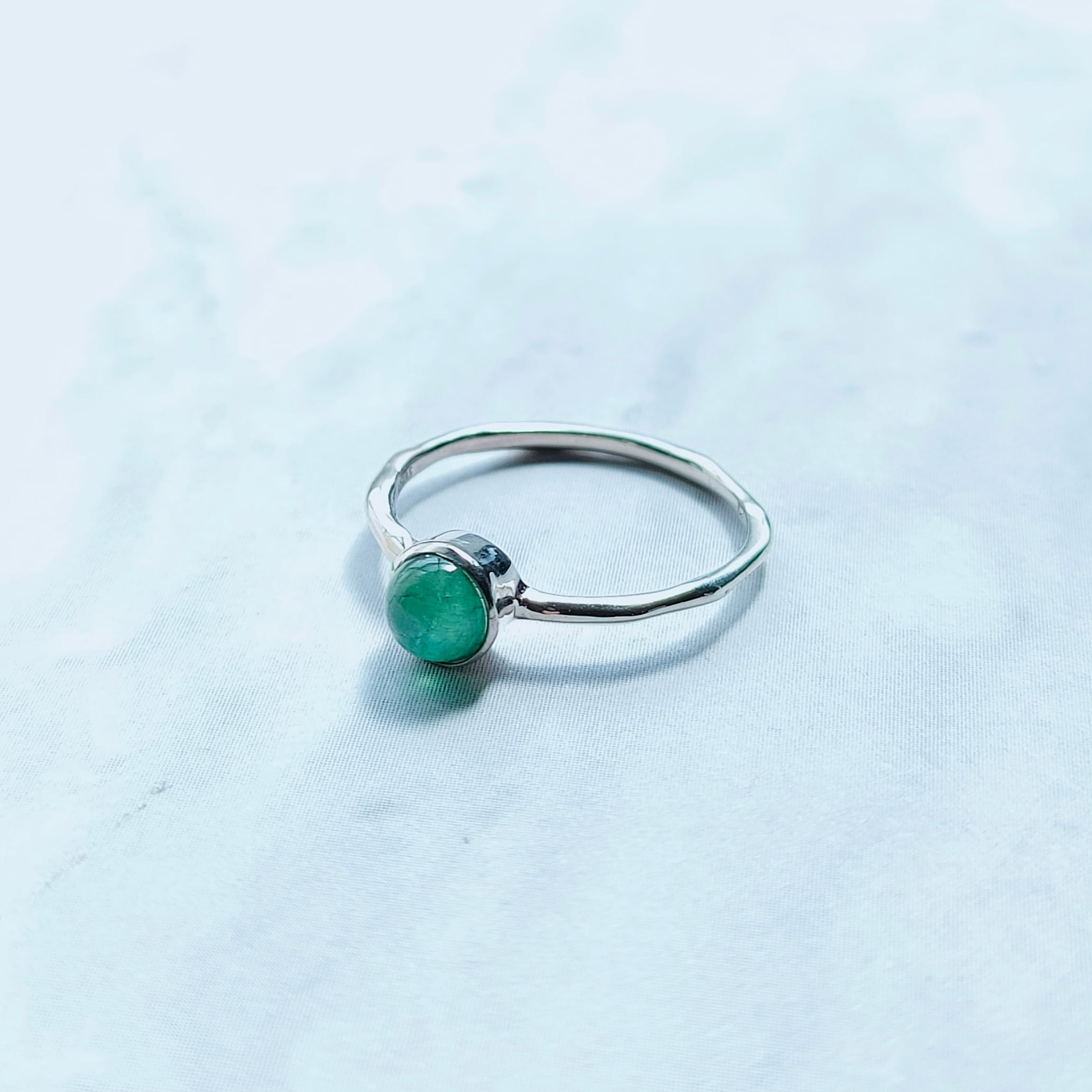<再販売>【sign ring】Taurus ~牡牛座・エメラルド~ 〈silver〉