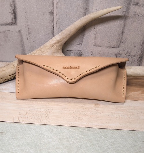 サドルレザーの眼鏡ケース