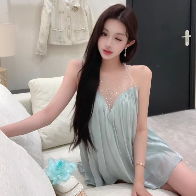 【tops】ラインストーン付きチュールドッキングトップス Q8376