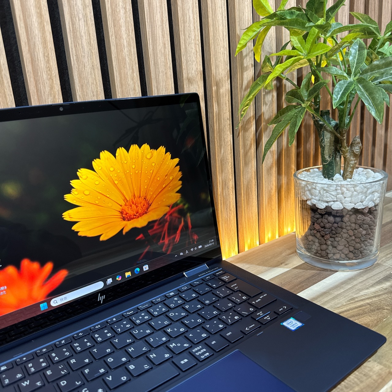 \ 公式ショップ限定価格❣️/ 準美品《2in1モデル》HP Elite Diagonally LTE メモリ16GB SSD256GB フルHD ノートパソコン 安心サポート&3ヶ月保証付き