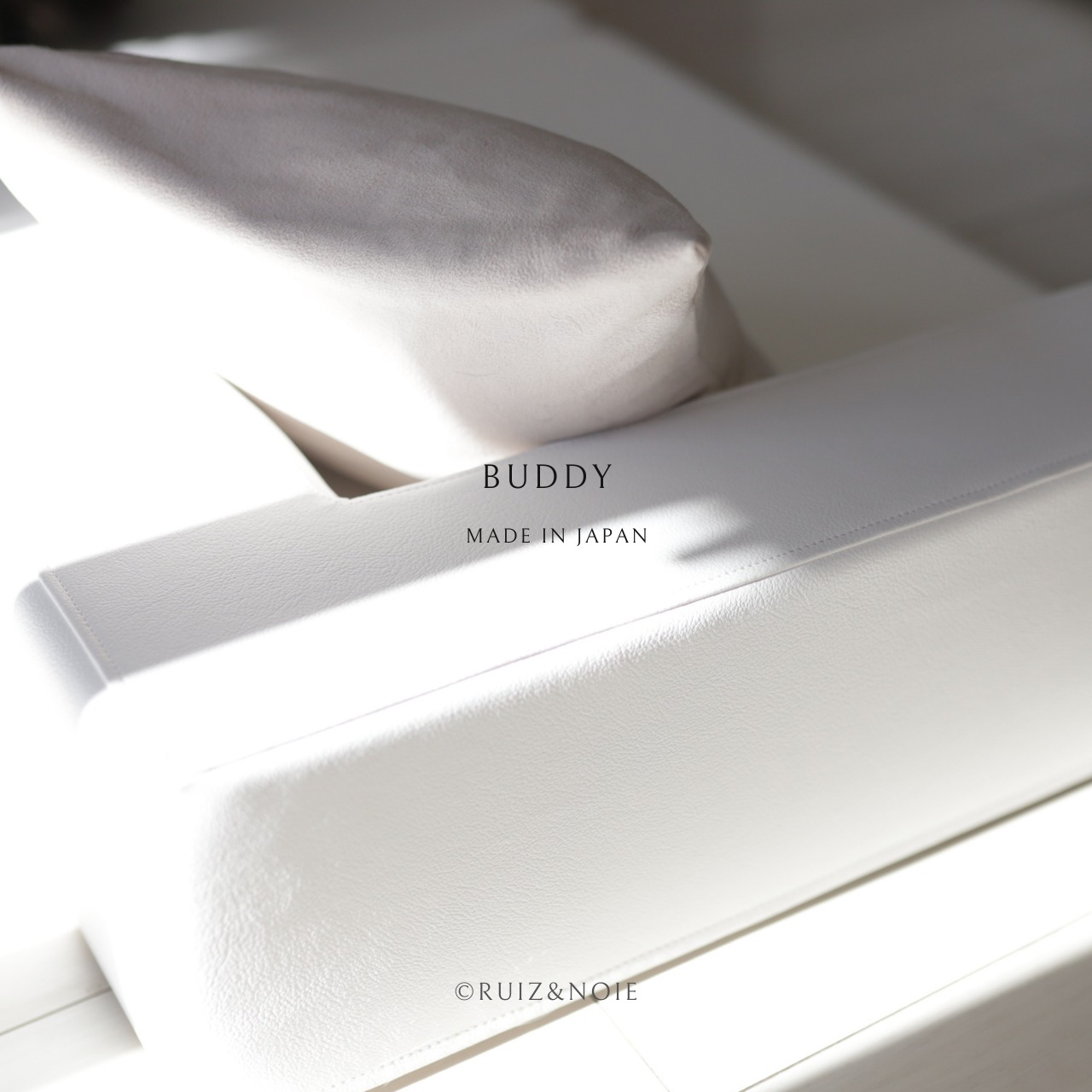 BUDDY DOG&CAT BED  WHITE　