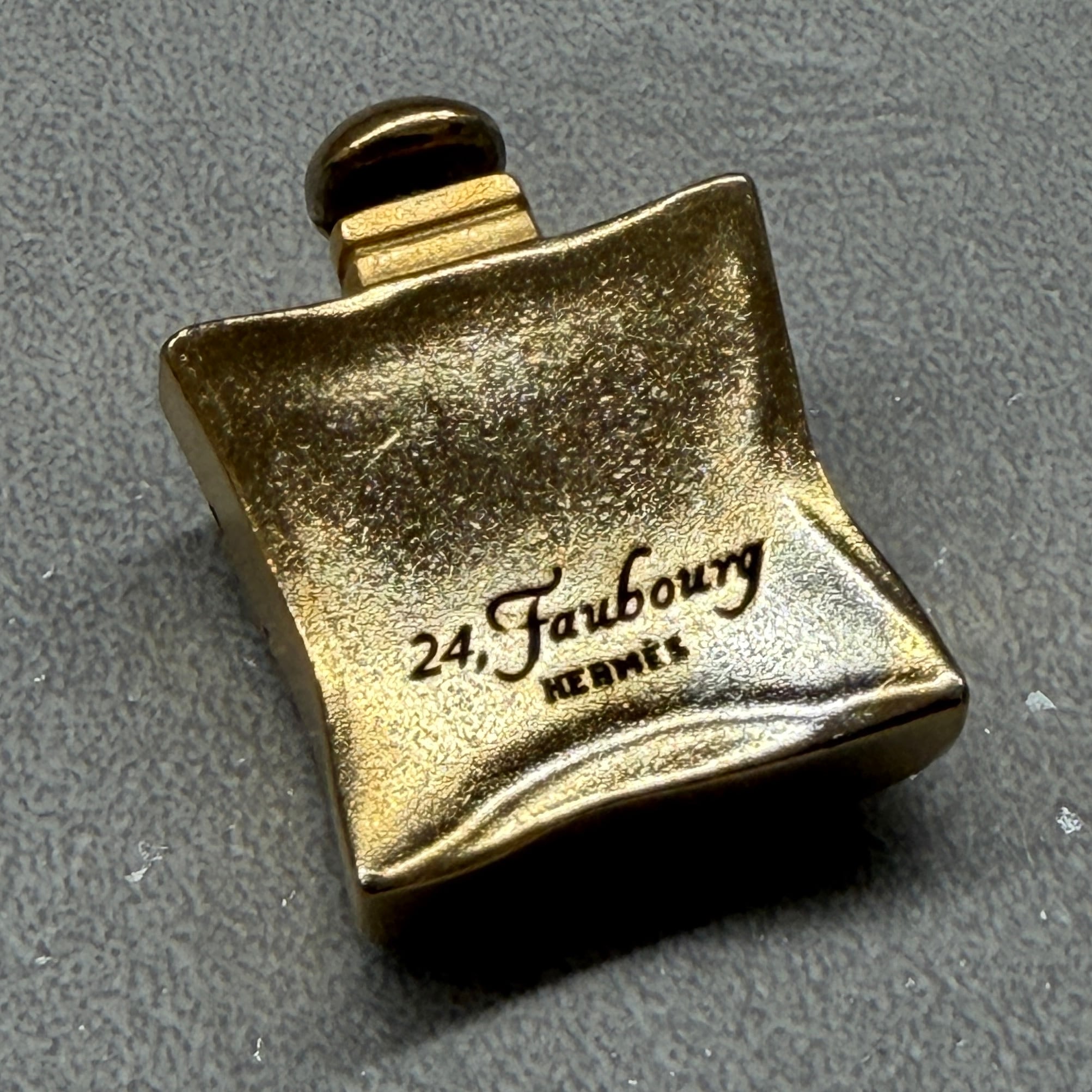 HERMES 24FAUBOURG brooch エルメス ブローチ | no pain no gain(ノー