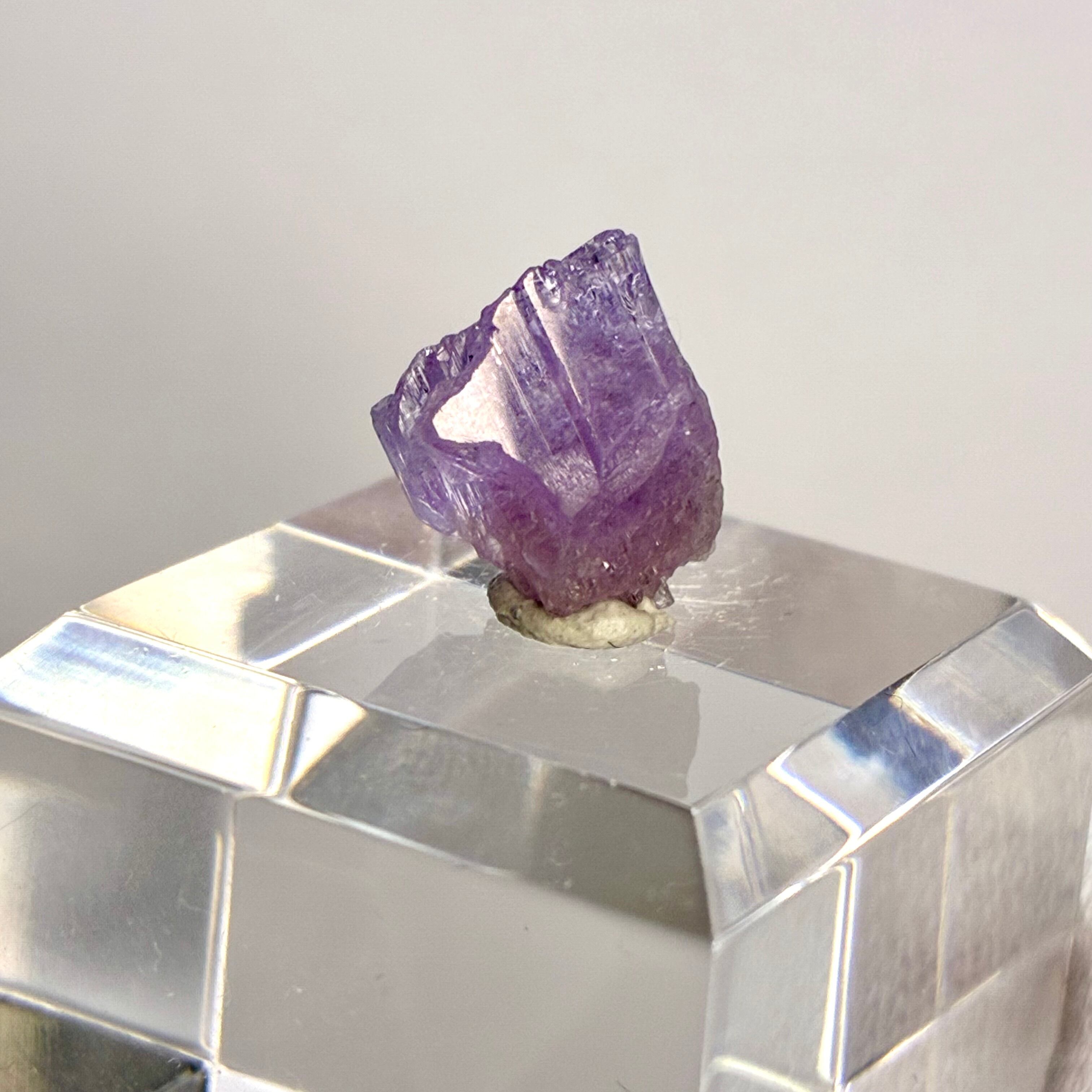 ゾイサイト | World Minerals 世界中の鉱物原石の販売店