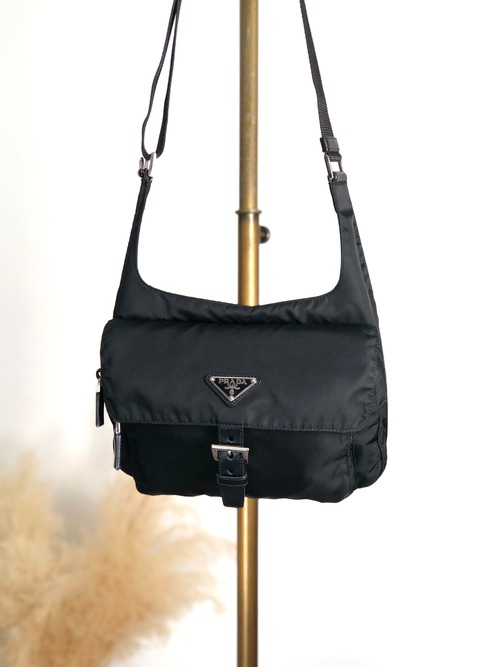 PRADA プラダ ショルダーバッグ ブラック トライアングルロゴ フロントバックル ナイロン vintage ヴィンテージ オールド mkij8a