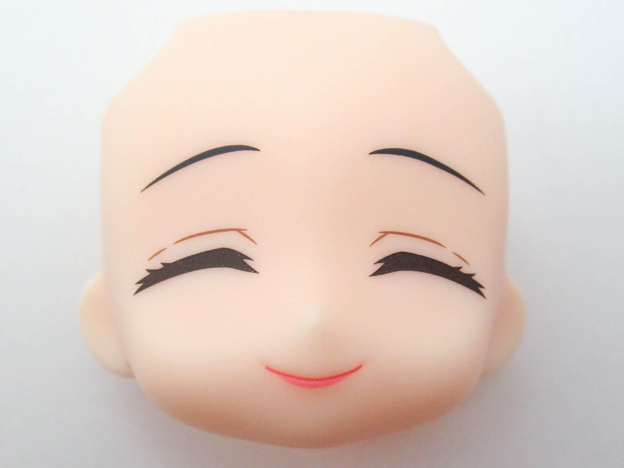 ねんどろいど どーる　胡蝶しのぶ　 フェイスパーツ付き 鬼滅の刃ねんどろいどどーる胡蝶しのぶ2点セット