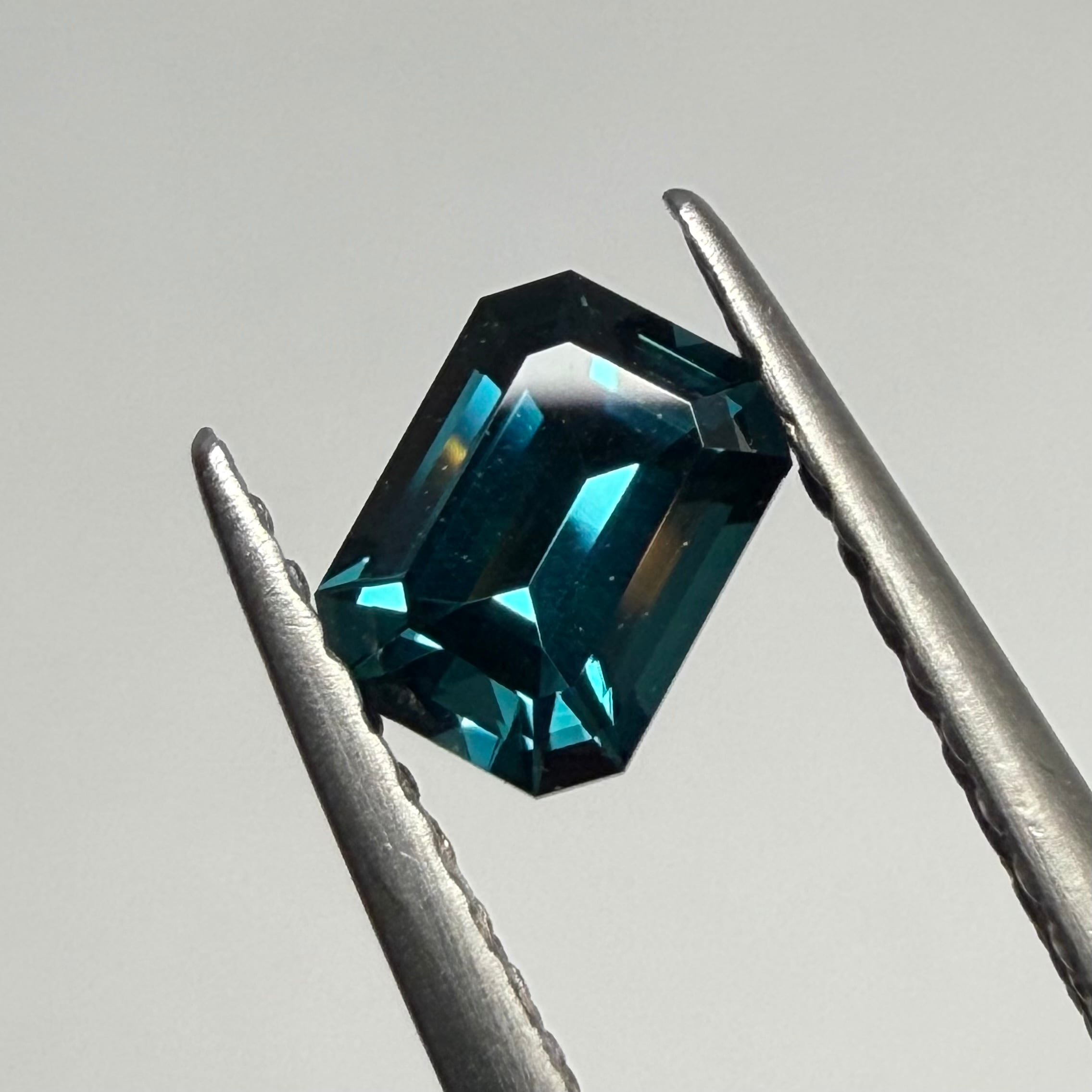 高品質　インディゴライトトルマリン