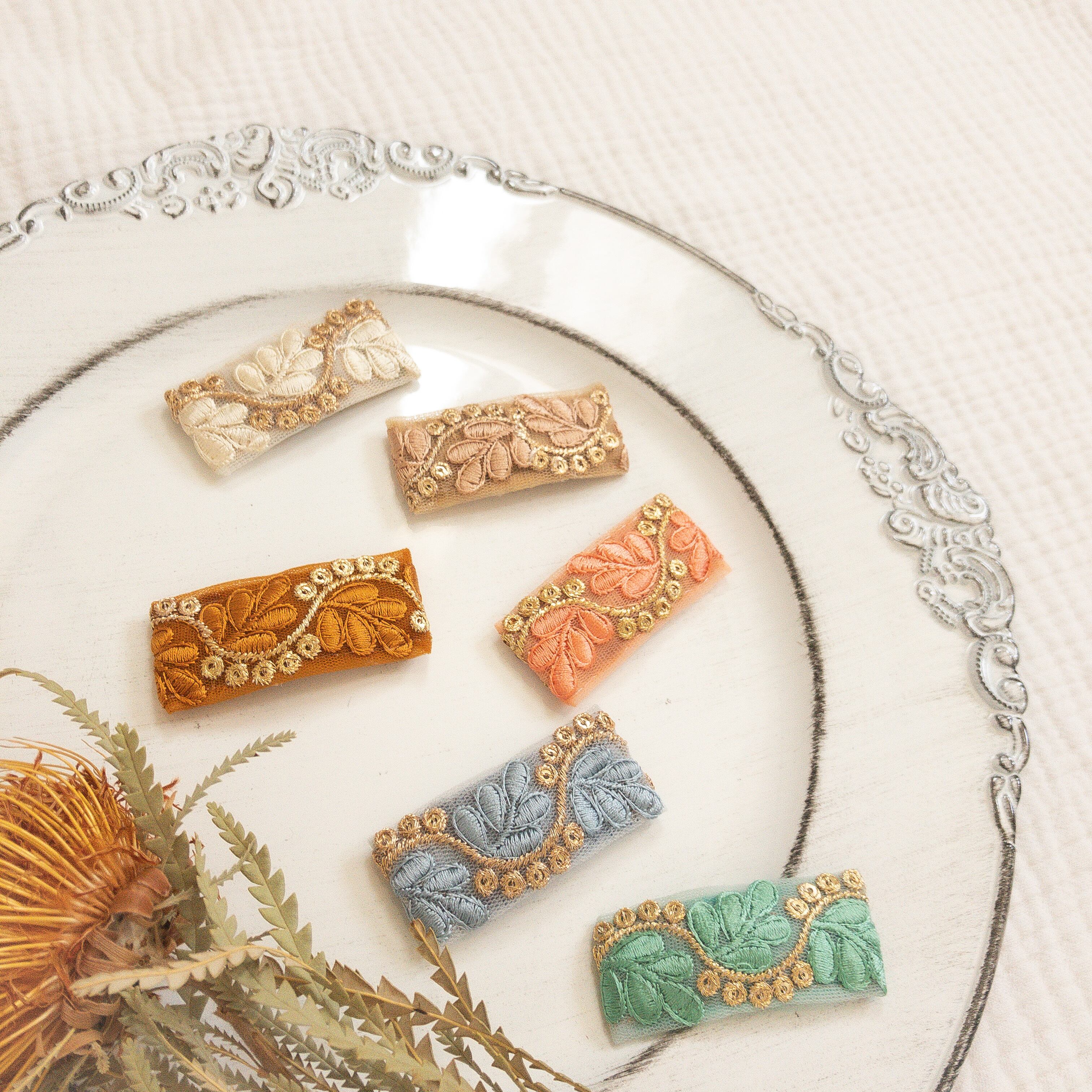 インド刺繍 ヘアクリップ Baby Canvas ハンドメイドスタイのお店