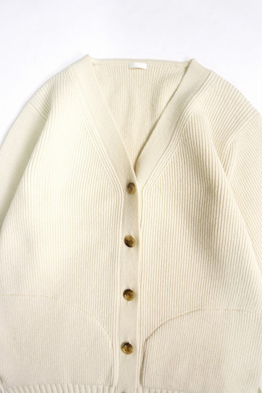 Hand Framed V-Neck C/D