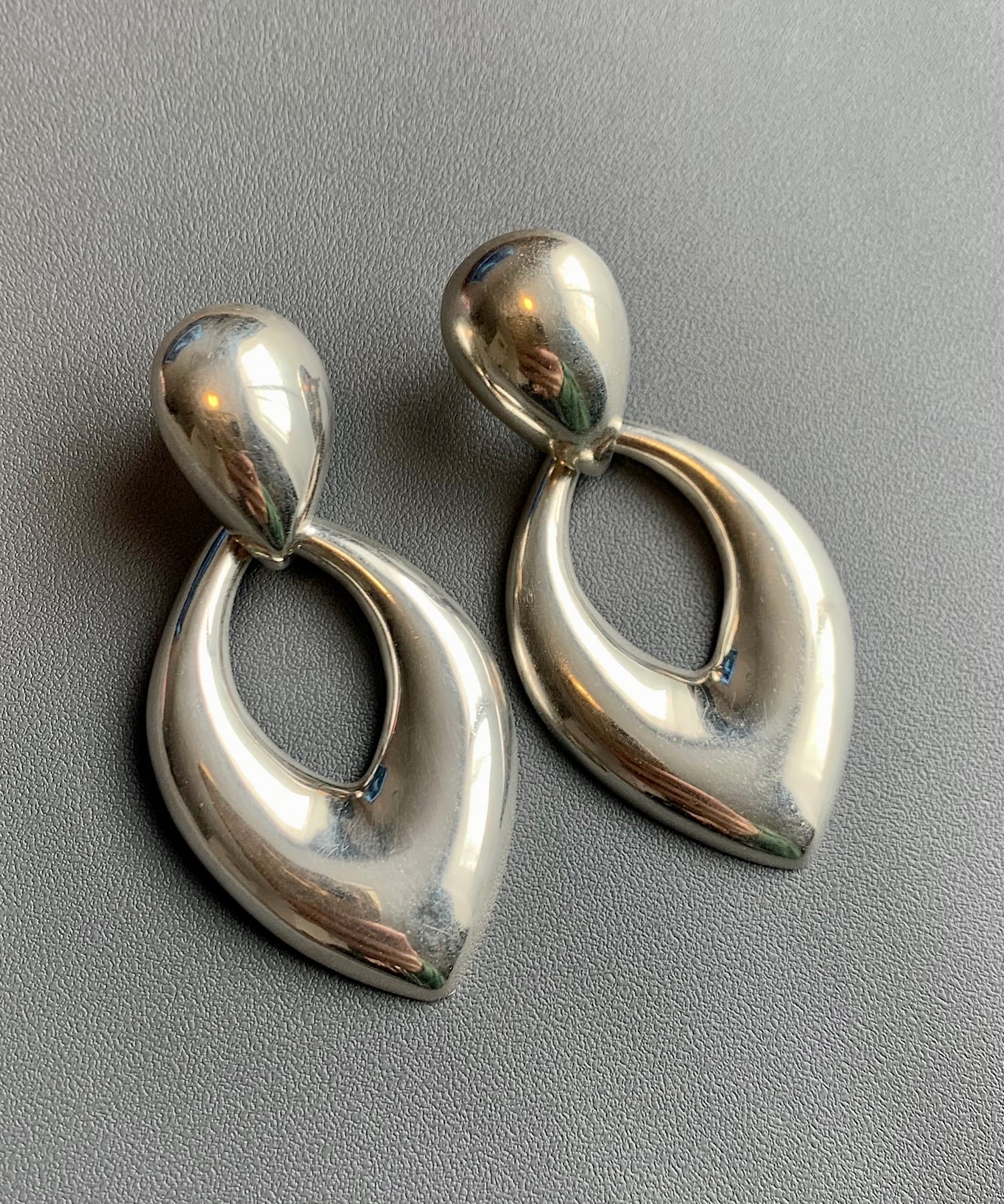 【送料無料】Sterling 925 Silver"HAYANIHAN"Dangle swing  earrings