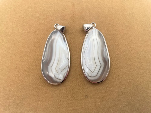 シルバーペンダントトップ【ペア】（瑪瑙）