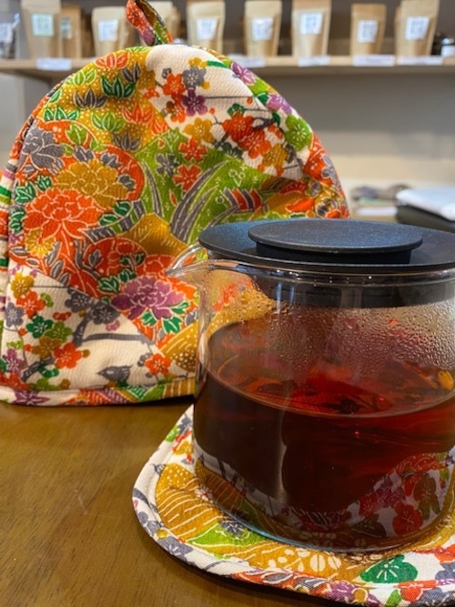 岩村紅茶オリジナル・和柄ティーコゼー（ティーポット保温カバー）