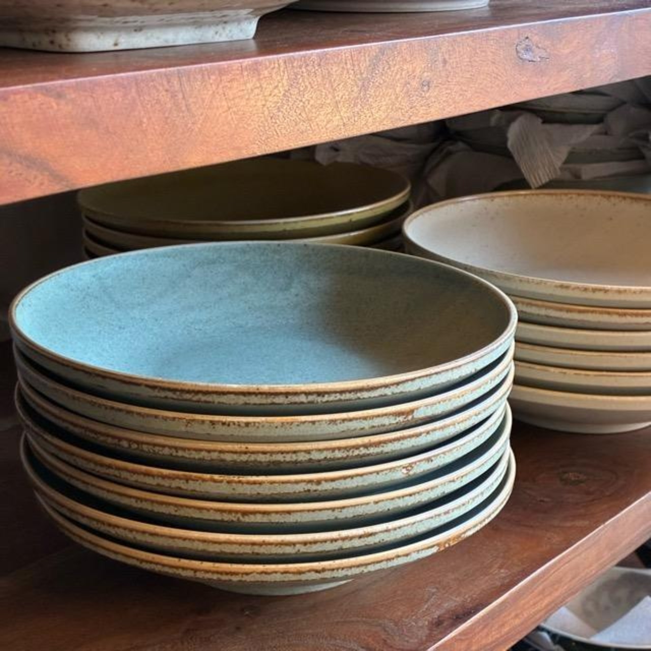 Mino ware PLAIN Deep plate 21cm 3 colors: White, Mint, Lemon. Stackable. Microwave and dishwasher safe.
