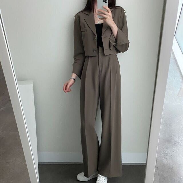 【セットアップ】ショート丈ジャケット ワイドパンツ センター