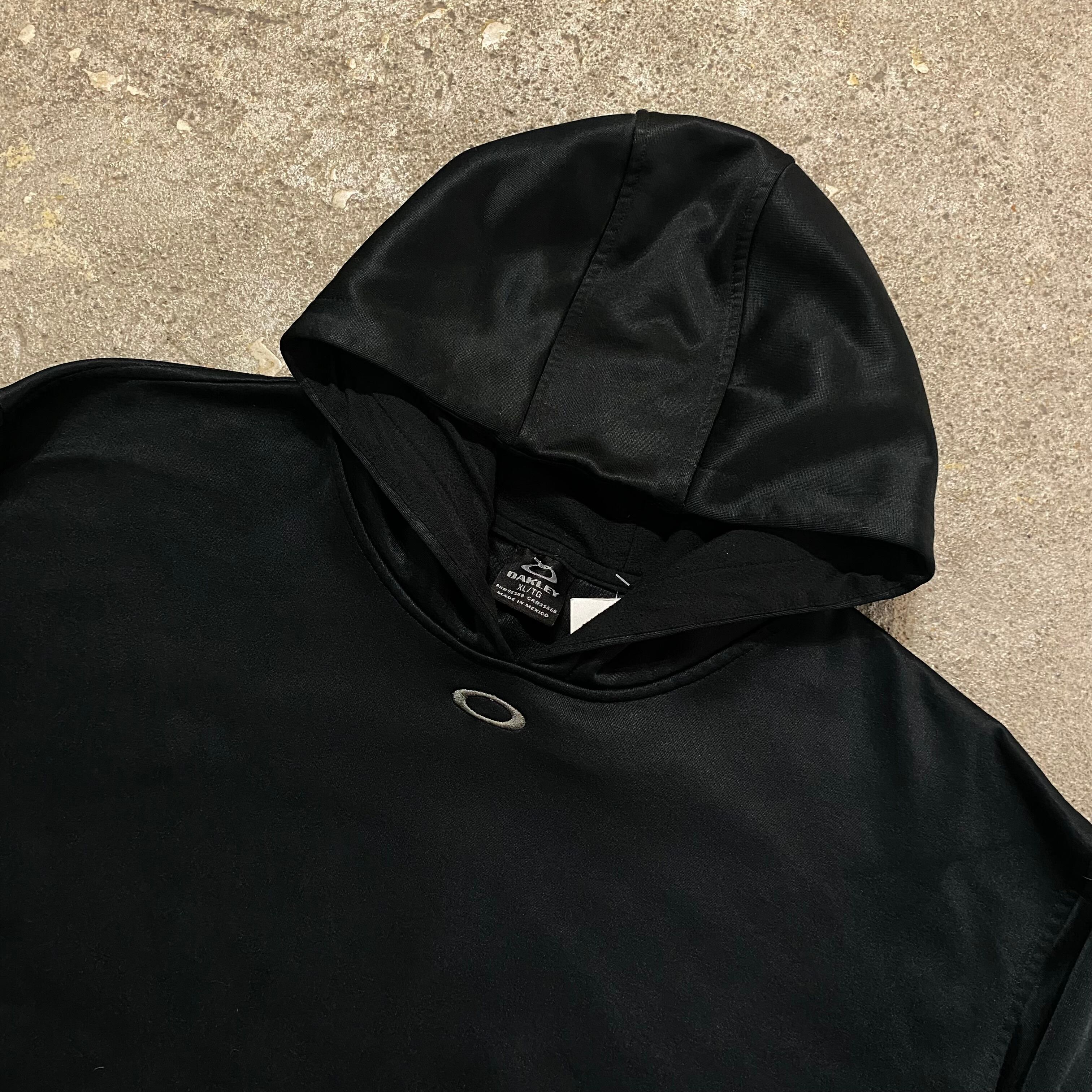 00s OAKLEY center logo hoodie【仙台店】 | What'z up 00s OAKLEY center logo hoodie【仙台店】 | What'z up