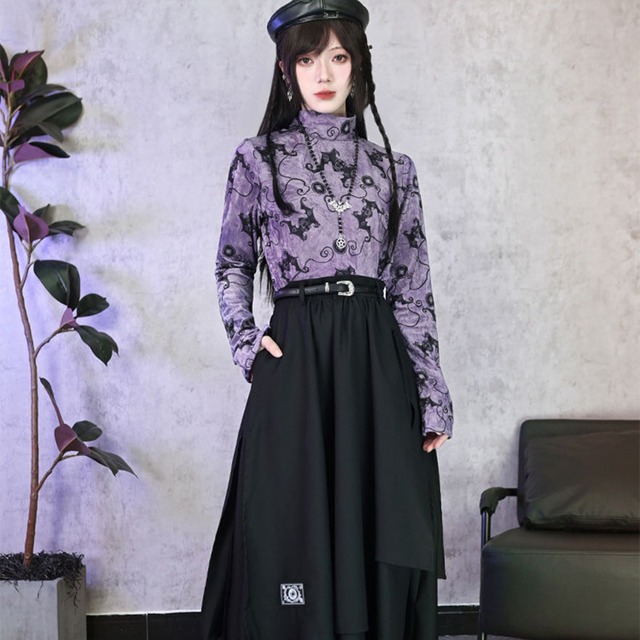 漆黒の翼が舞う夜 コウモリプリントのチャイナゴシックベルベットトップス