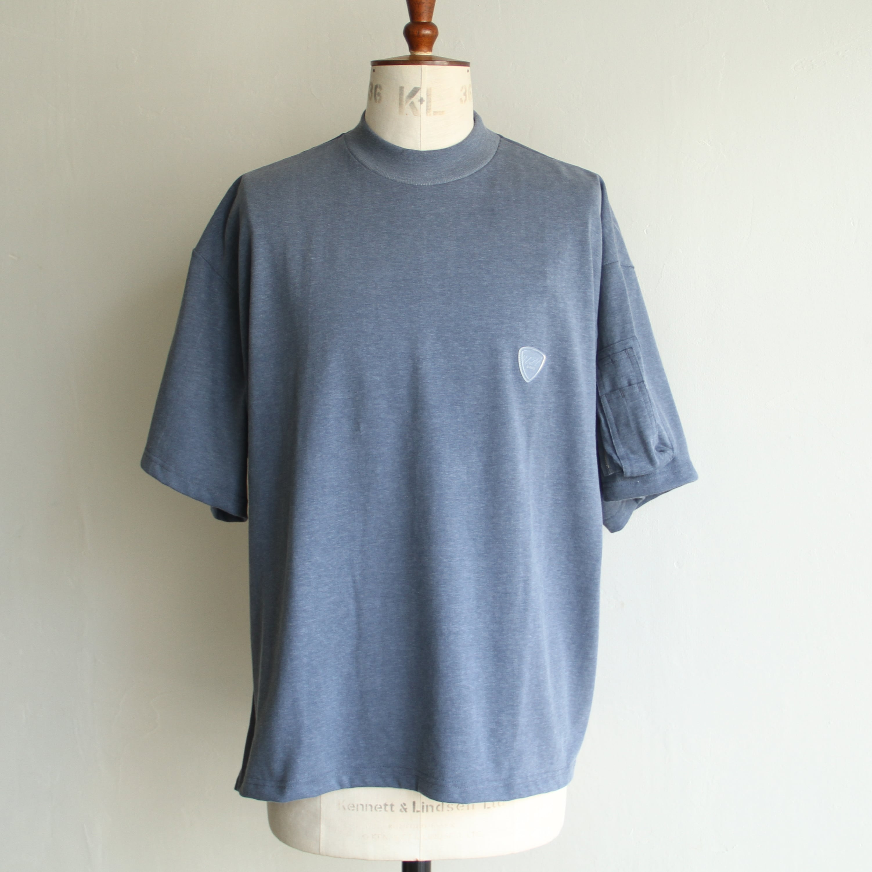 is-ness Arm pocket venti t-shirt | Terminal