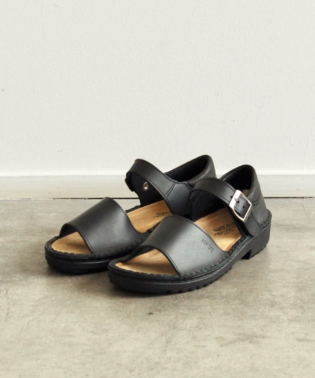 HEIDI - Matt Black / NAOT
