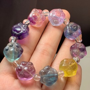 3.カラフル☆肉球フローライト・ブレスレット