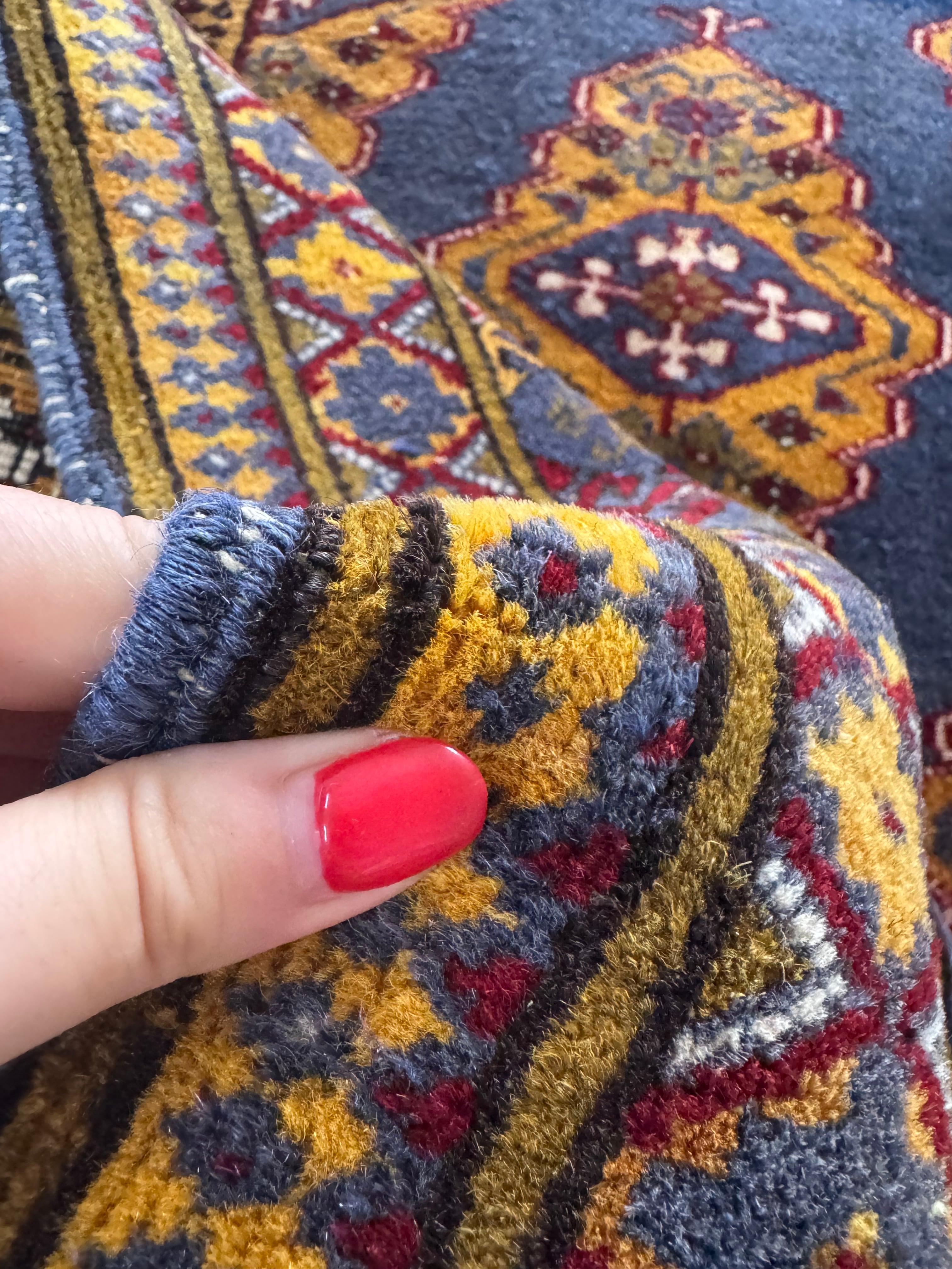 送料込み】ヴィンテージ パキスタンラグ トライバル絨毯 106x157