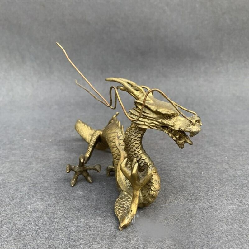 置物 長髭 右手に水晶を持つ龍 クリスタル 五本爪 龍 竜 真鍮 ドラゴン