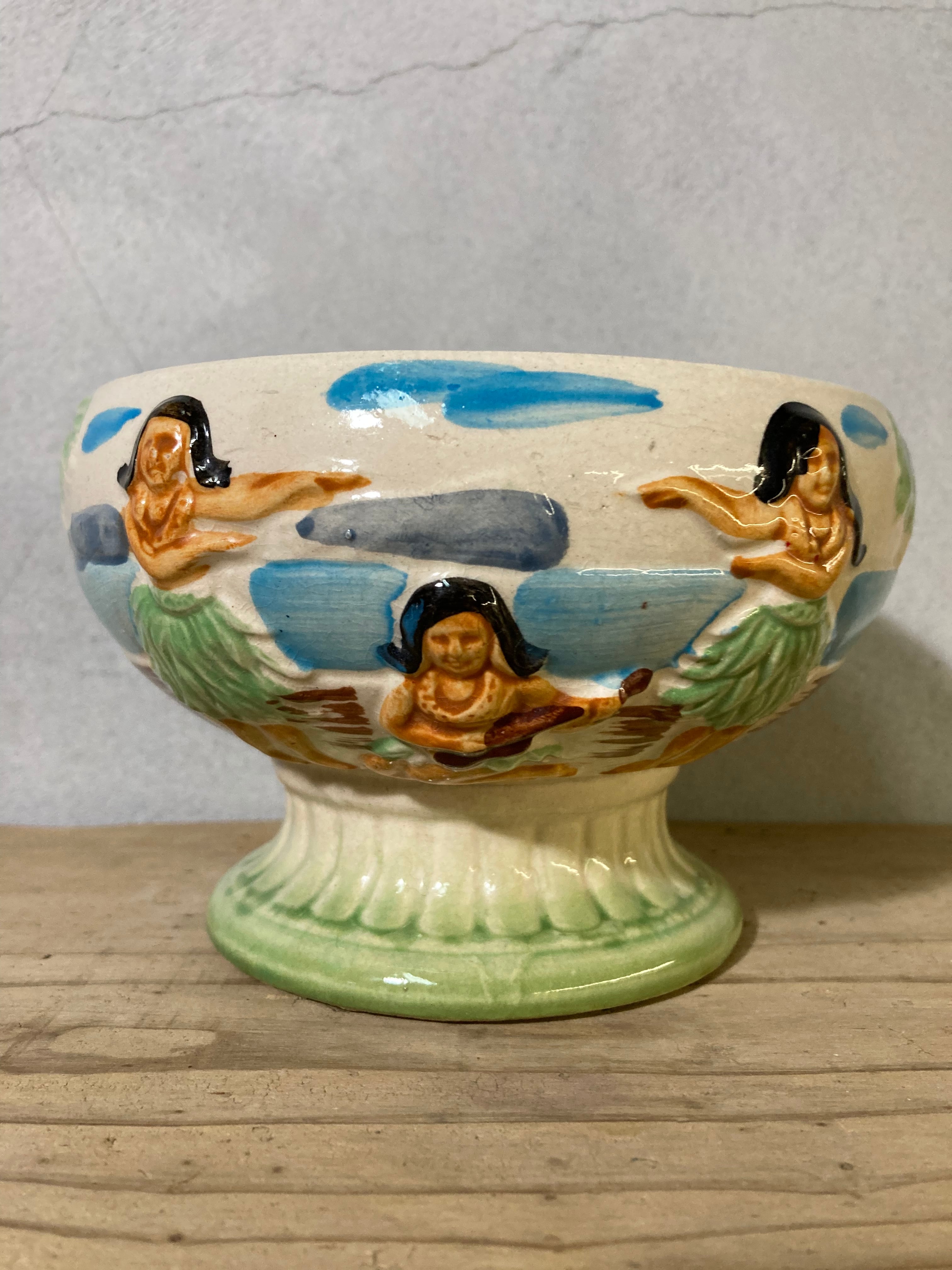 VINTAGE ORCHIDS OF HAWAII BOWL  (beady antiques)