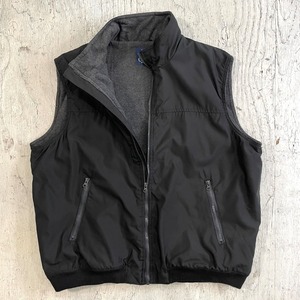 2000's CHAPS nylon vest #G754