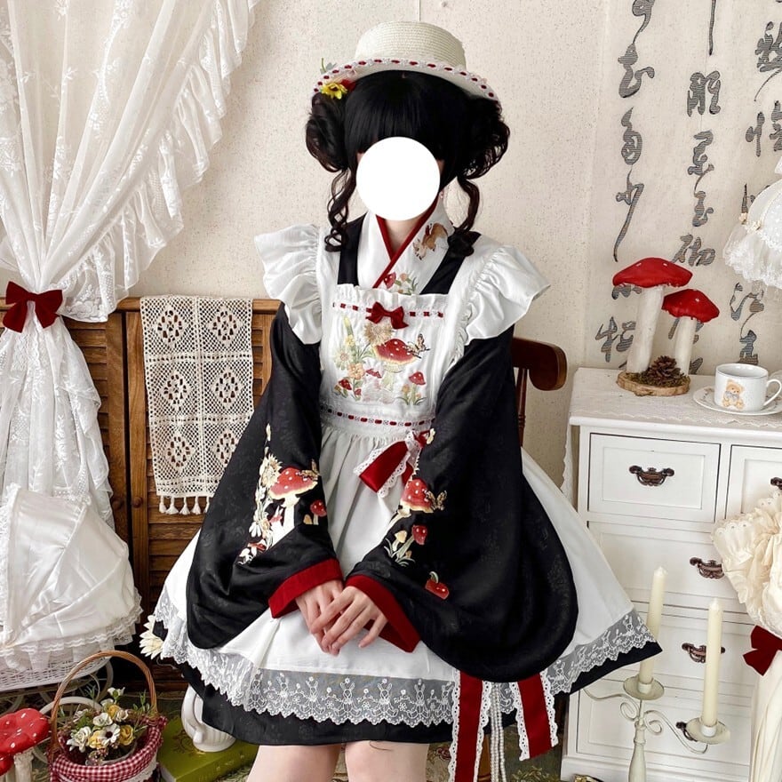 SEASONZ 中華ロリィタ セットアップ エプロン メイド服 刺繍 コン